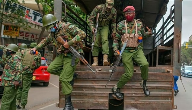 الأمن الكيني يقتل 60 من حركة الشباب الإرهابية