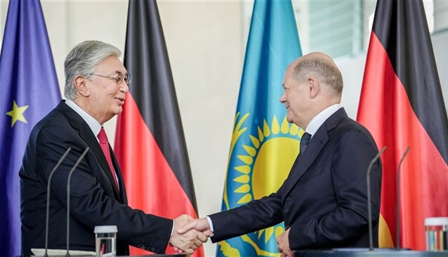 كازاخستان ترفع صادراتها من النفط إلى ألمانيا.. عبر خط روسي