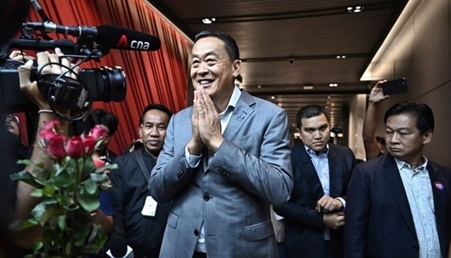 حكومة تايلاند الجديدة تؤدي اليمين الدستورية مع تزايد المخاطر الاقتصادية 