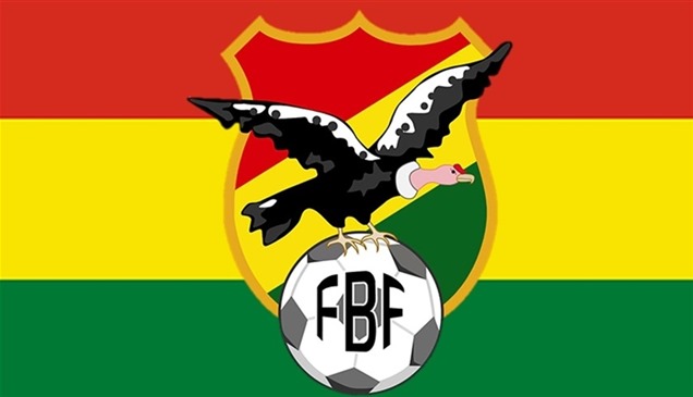بوليفيا تلغي بطولات كرة القدم 
