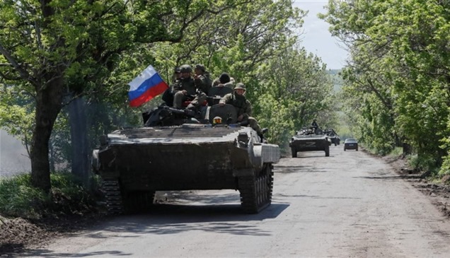 روسيا تدمر دبابات بريطانية وتقترب من حدود رومانيا 