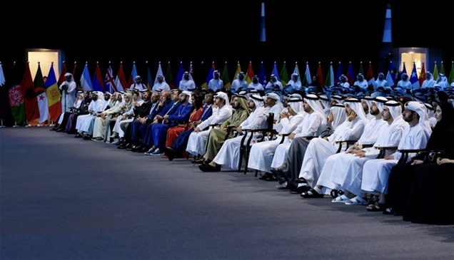سيف بن زايد: الإمارات تعيش في القمة والعزة والكرامة برؤية القيادة الرشيدة