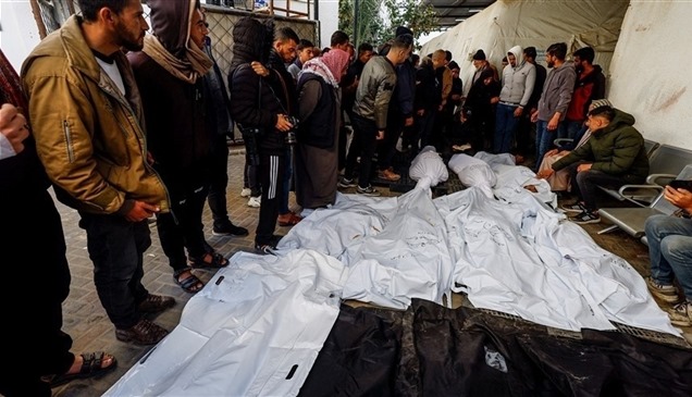 عشرات القتلى والجرحى في غزة