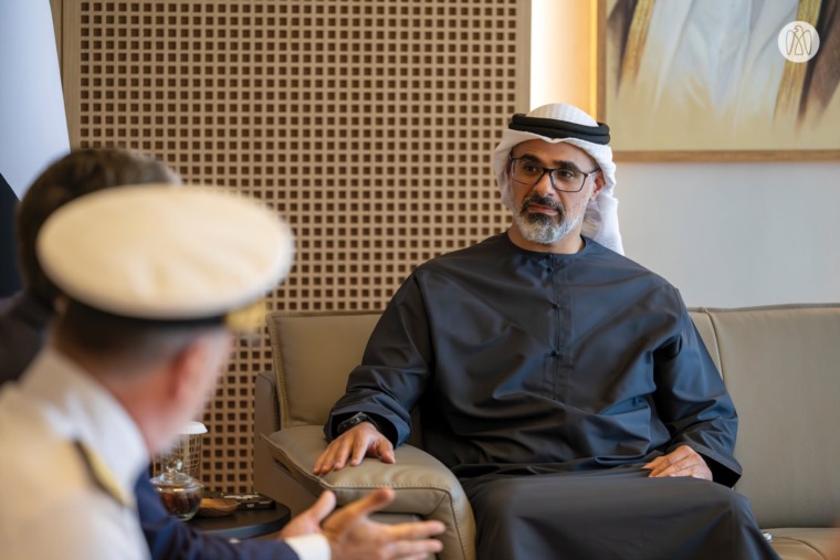 خالد بن محمد بن زايد يشهد توقيع اتفاقية إطلاق مشروع لبناء السفن في ...